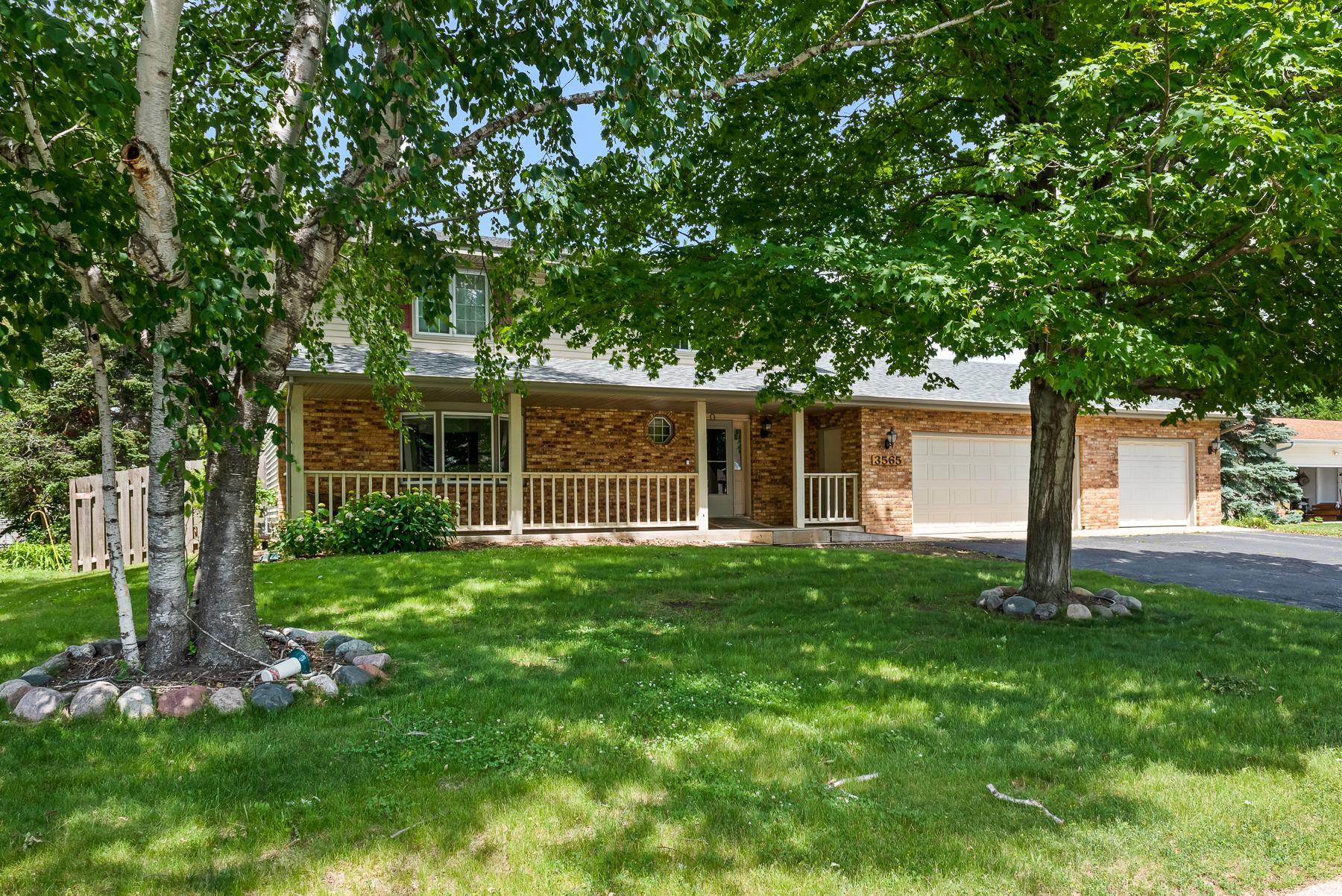 Residential in Rosemount