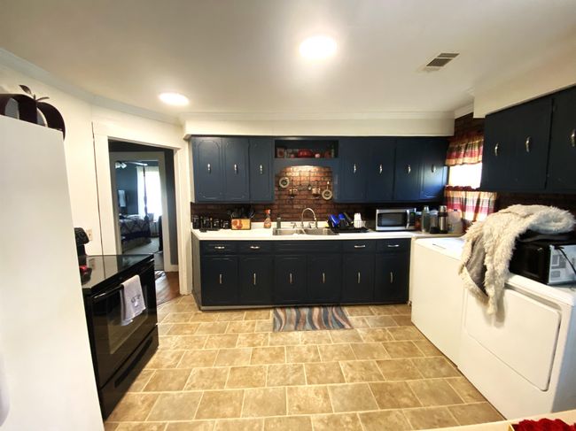 303 W 5 Th St, House other with 2 bedrooms, 1 bathrooms and null parking in Rector AR | Image 7