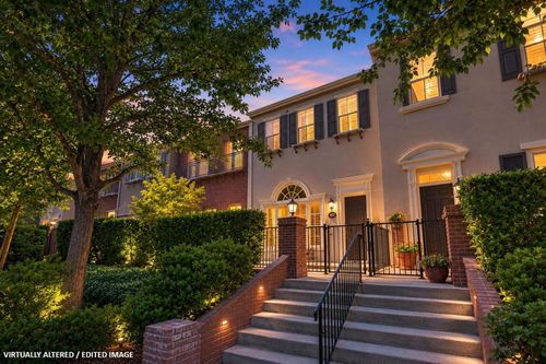 807 Georgetown Pl, San Jose, CA, 95126-3067 | Card Image