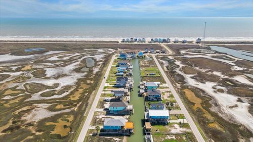 c257p-530 Dolphin St, Freeport, TX, 77541 | Card Image