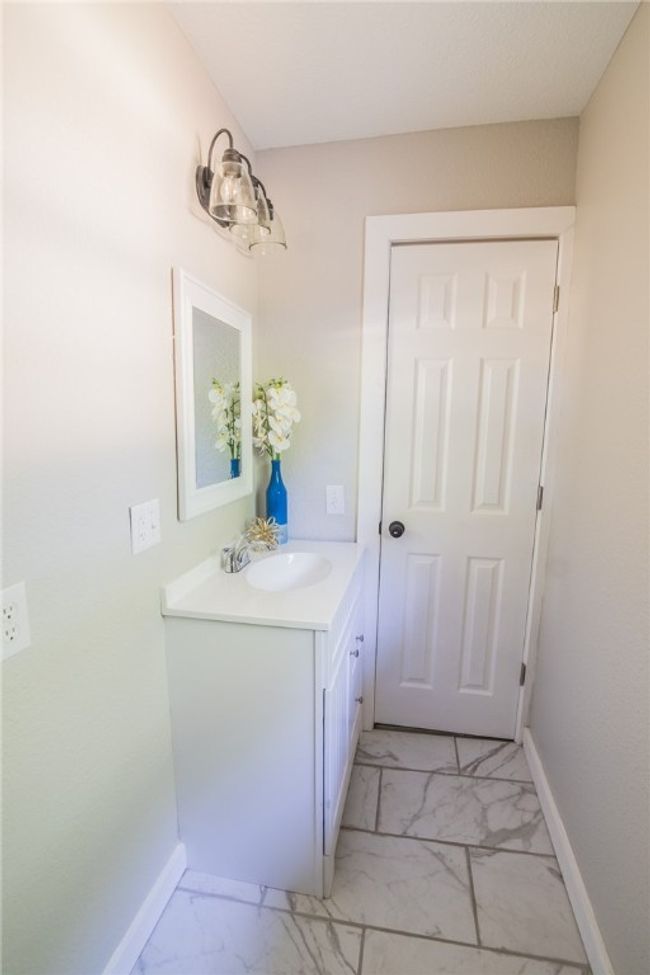 217 S Skilern St, House other with 3 bedrooms, 2 bathrooms and null parking in Siloam Springs AR | Image 6