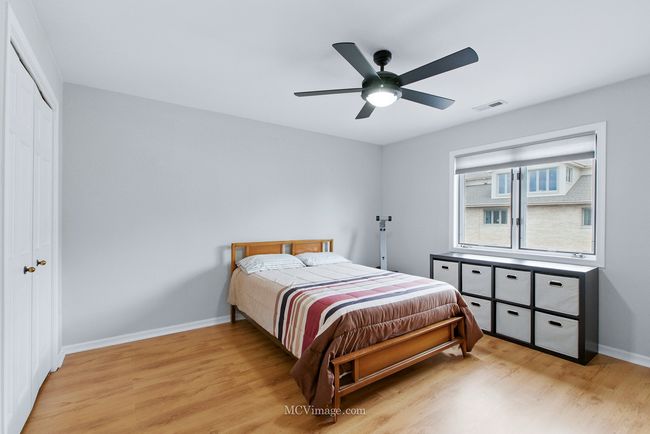 APT-2N - 7811 W 157 Th St, Condo with 2 bedrooms, 2 bathrooms and 2 parking in Orland Park IL | Image 12