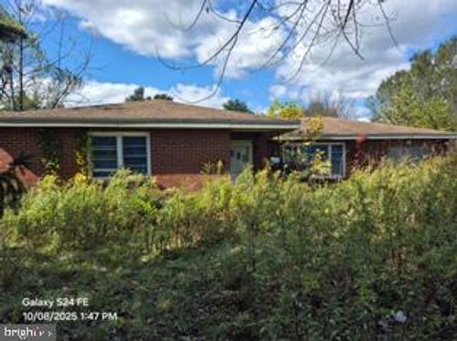 33 Adams Rd, TOWER CITY, PA, 17980-9461 | Card Image