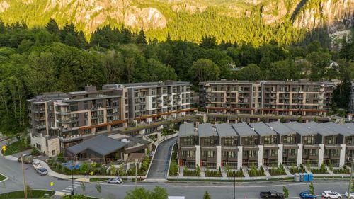306-1500 Scott Cres, Squamish, BC, V8B1G5 | Card Image