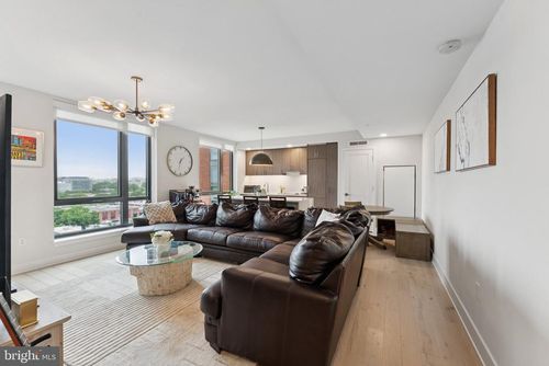 apt-913a-1211 Van St Se, WASHINGTON, DC, 20003-4679 | Card Image