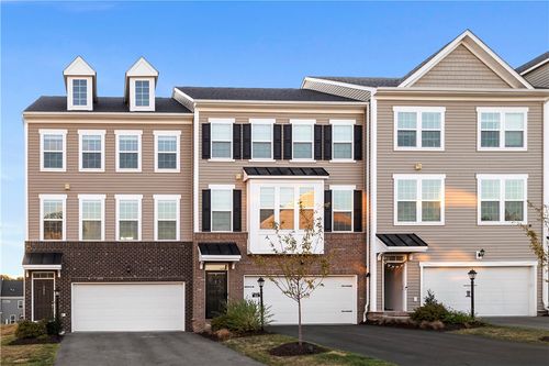 106 Sweetwater Dr, Coraopolis, PA, 15108-8304 | Card Image