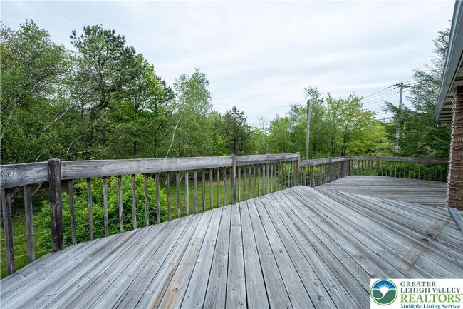 1 Circle Dr, House other with 4 bedrooms, 3 bathrooms and null parking in Hazleton PA | Image 35