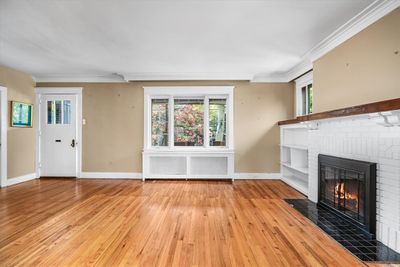 5727 Solway Street, House other with 4 bedrooms, 2 bathrooms and 2 parking in Squirrel Hill PA | Image 3