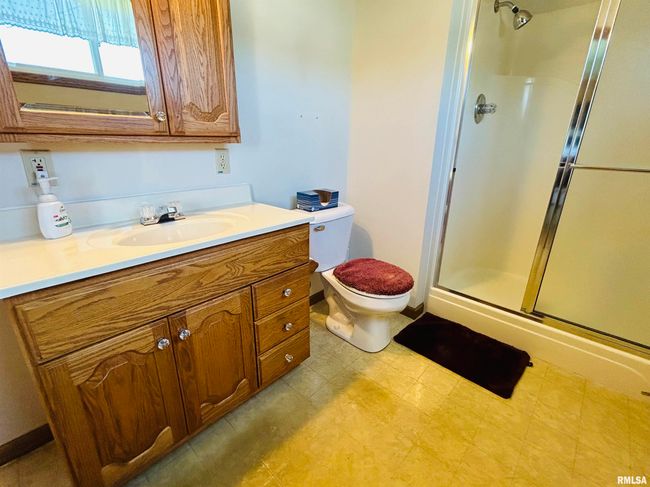636 5 Th Ave S, House other with 3 bedrooms, 2 bathrooms and null parking in Clinton IA | Image 16