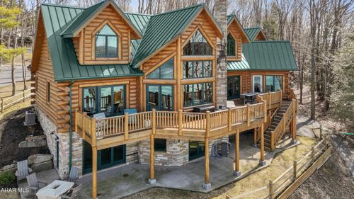 125 Ottawa Ln, Central City, PA, 15926-7629 | Card Image