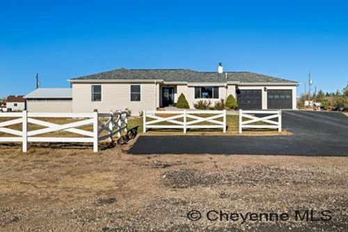 600 E Mustang Rd, Cheyenne, WY, 82009-1148 | Card Image