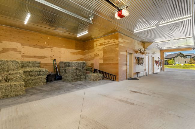 Interior Barn 3 | Image 76