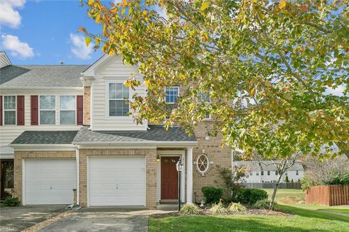 211 Emily Ln, Yorktown, VA, 23690-3411 | Card Image