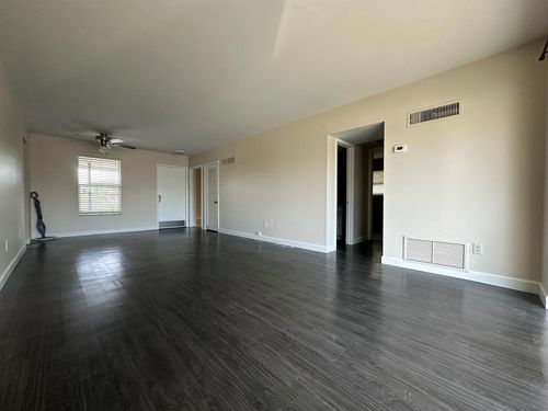 5c-809 Hummingbird Way, North Palm Beach, FL, 33408-5103 | Card Image