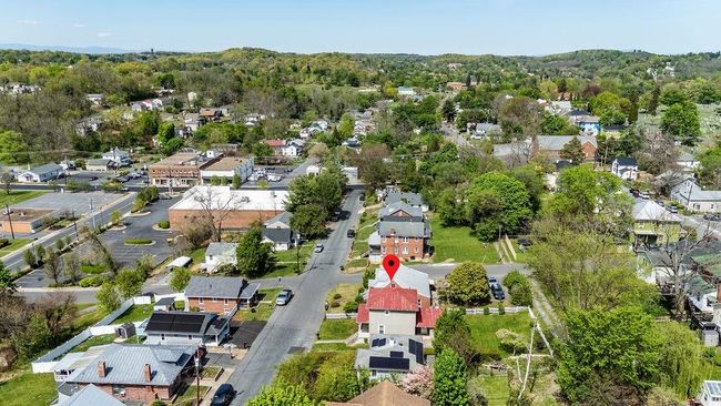 105 Austin Ave, House other with 2 bedrooms, 1 bathrooms and null parking in STAUNTON VA | Image 40