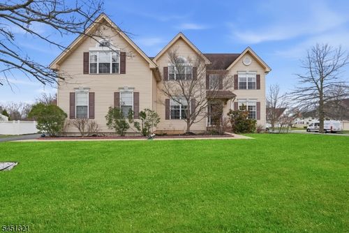 74 Kelly Way, Monmouth Junction, NJ, 08852-2685 | Card Image