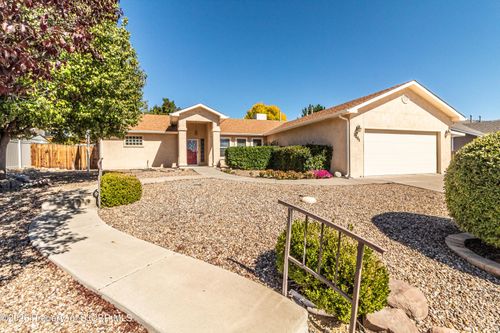 5004 Carolcreste Dr, Farmington, NM, 87402-4894 | Card Image