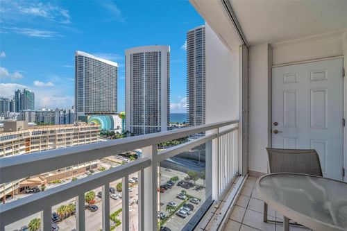 ph3-1849 S Ocean Dr, Hallandale Beach, FL, 33009-4969 | Card Image