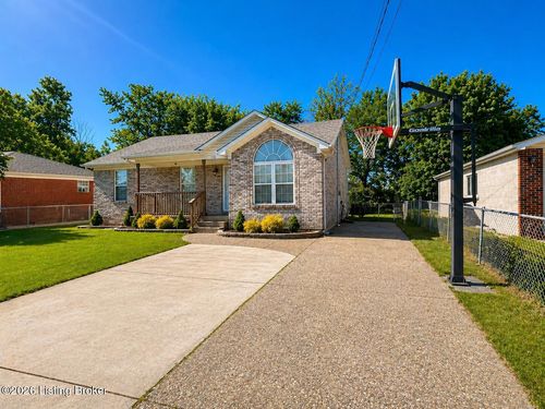 250 4th Ave, Shepherdsville, KY, 40165-6496 | Card Image