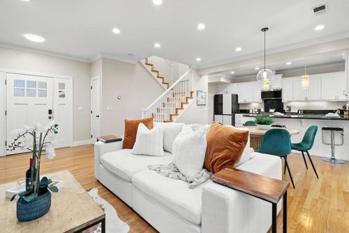 137 Kennedy Ave, Campbell, CA, 95008 | Card Image