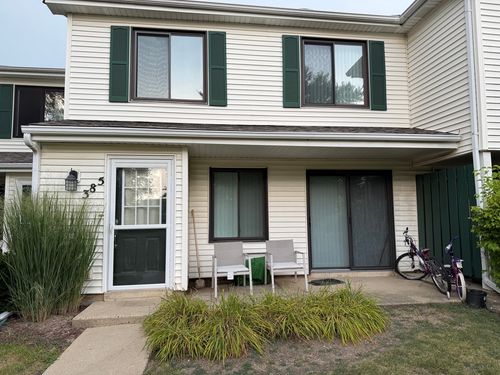 280-385 Pierce Ct, Vernon Hills, IL, 60061-1319 | Card Image