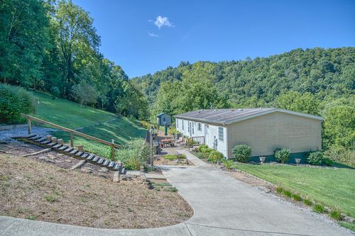 258 Knob Creek Road, Celina, TN, 38551 | Card Image