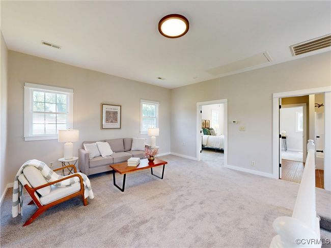 Upstairs loft, great room | Image 8