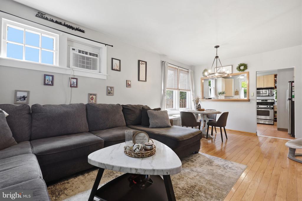 Residential in JENKINTOWN 2
