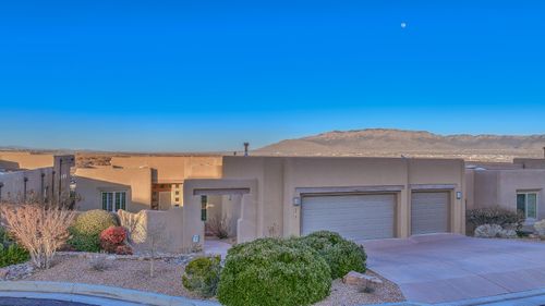 3812 Oxbow Village Ln Nw, Albuquerque, NM, 87120-1180 | Card Image