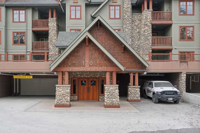 302 - 170 Crossbow Place, Home with 2 bedrooms, 2 bathrooms and 2 parking in Canmore AB | Image 2