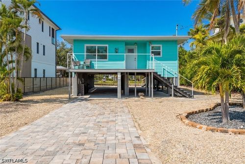 270 Dundee Rd, FORT MYERS BEACH, FL, 33931-4214 | Card Image