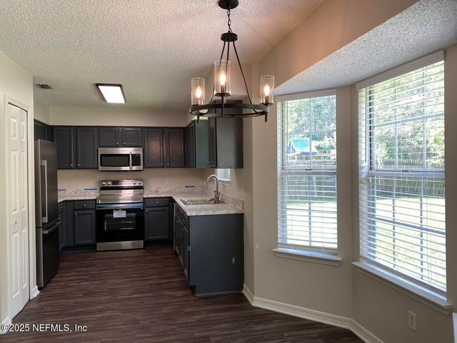 2456 Justin Rd W, House other with 3 bedrooms, 2 bathrooms and null parking in JACKSONVILLE FL | Image 4