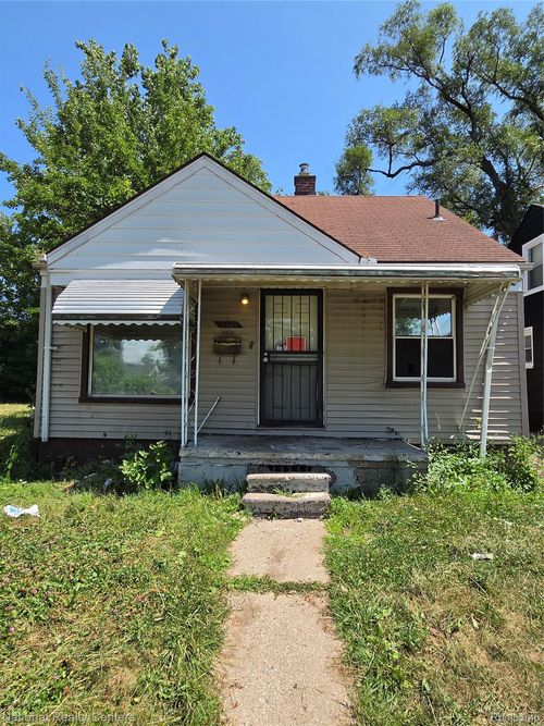 9344 Sussex Street, Detroit, MI, 48228 | Card Image