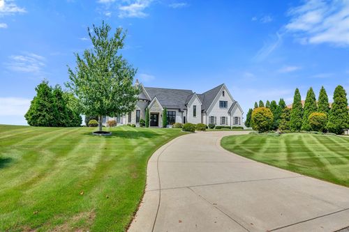 467 Canterbury Rise, Franklin, TN, 37067-6492 | Card Image