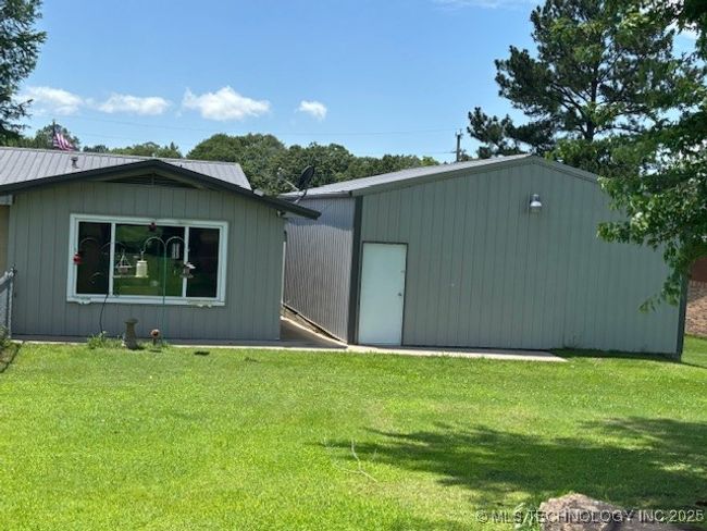 902 Ne Rushwood Dr, House other with 4 bedrooms, 3 bathrooms and null parking in Stigler OK | Image 8