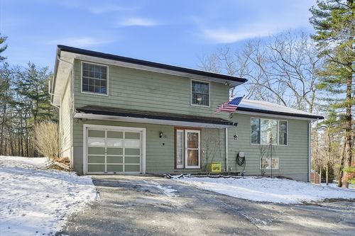 156 Central St, North Reading, MA, 01864-1722 | Card Image