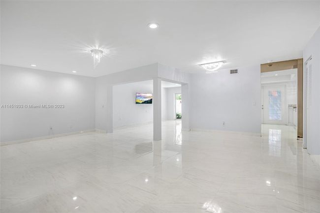 0 - 13411 Sw 112th Ln, Home with 4 bedrooms, 3 bathrooms and null parking in Miami FL | Image 4
