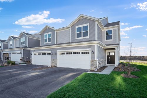 359 N Red Oak Cir, Round Lake, IL, 60073 | Card Image