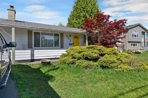 823 Kalmar Rd, Campbell River, BC, V9W2A1 | Card Image