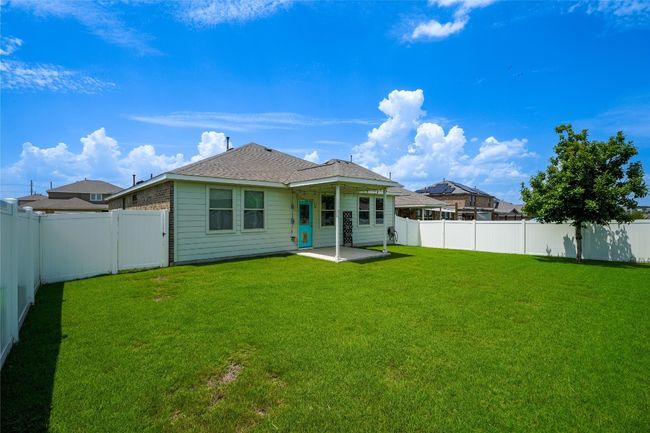 11009 Players Path, House other with 4 bedrooms, 2 bathrooms and null parking in Austin TX | Image 24