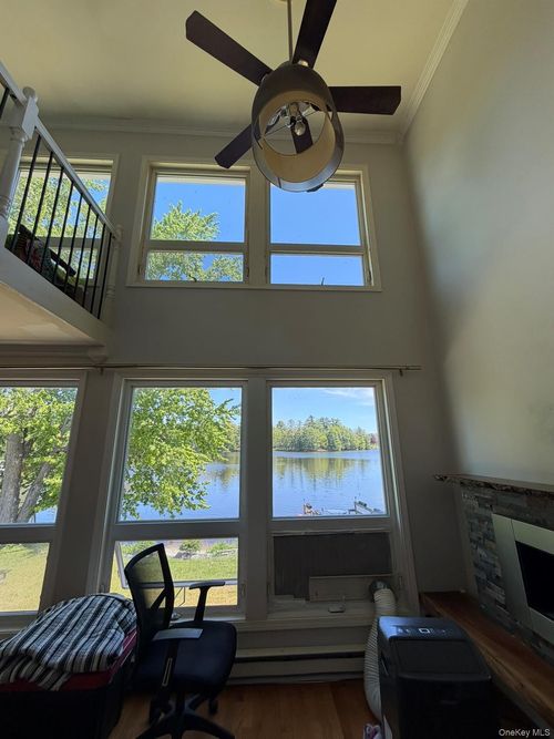 109 Shore Point Unit B Montague, Nj, Out of Area, NJ, 07827 | Card Image