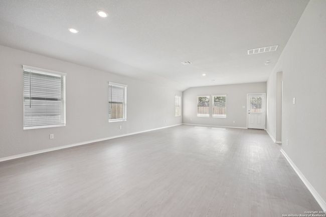 32122 Lemon Mint, House other with 4 bedrooms, 3 bathrooms and null parking in Bulverde TX | Image 15