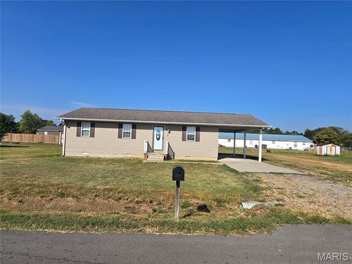 4 Mcnair St, Dexter, MO, 63841-2617 | Card Image