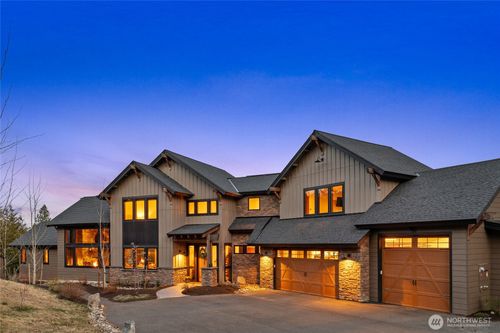 40 Eagle Ridge Dr, Cle Elum, WA, 98922-9628 | Card Image