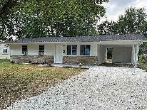 17 Drexel Dr, East Saint Louis, IL, 62206-3129 | Card Image