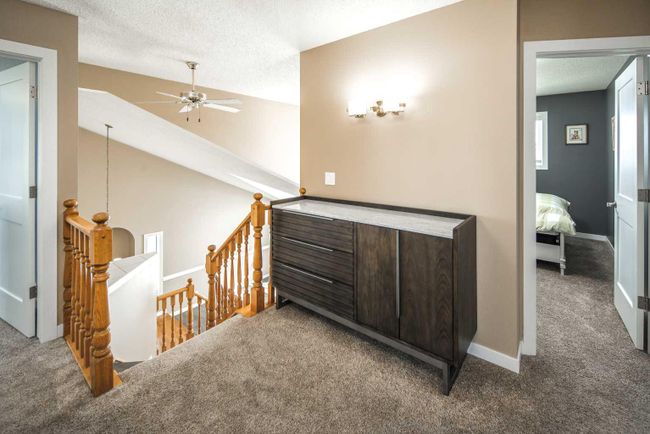 315 Hawkstone Close Nw, Home with 5 bedrooms, 3 bathrooms and 6 parking in Calgary AB | Image 22