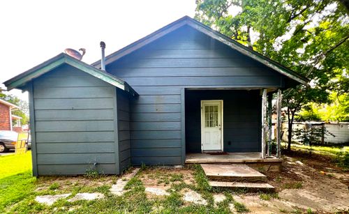308 S 2nd St, Arkansas City, KS, 67005-2804 | Card Image