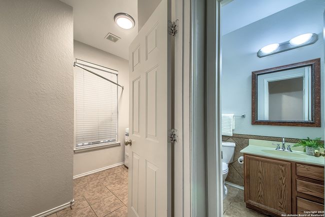 112 Springtree Bnd, House other with 4 bedrooms, 3 bathrooms and null parking in Cibolo TX | Image 15