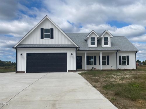 217 Rae Dr, Pikeville, NC, 27863-4703 | Card Image