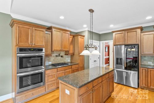 1775 Mount Carmel Cir, Denver, NC, 28037-5461 | Card Image